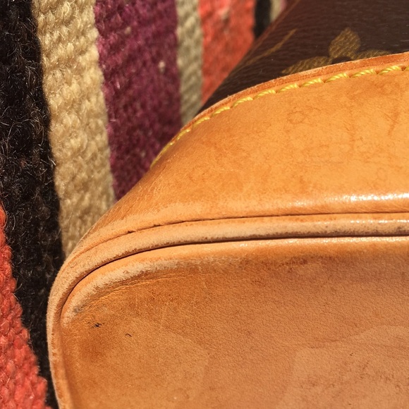 Sale✨Louis Vuitton Alma - Picture 12 of 16